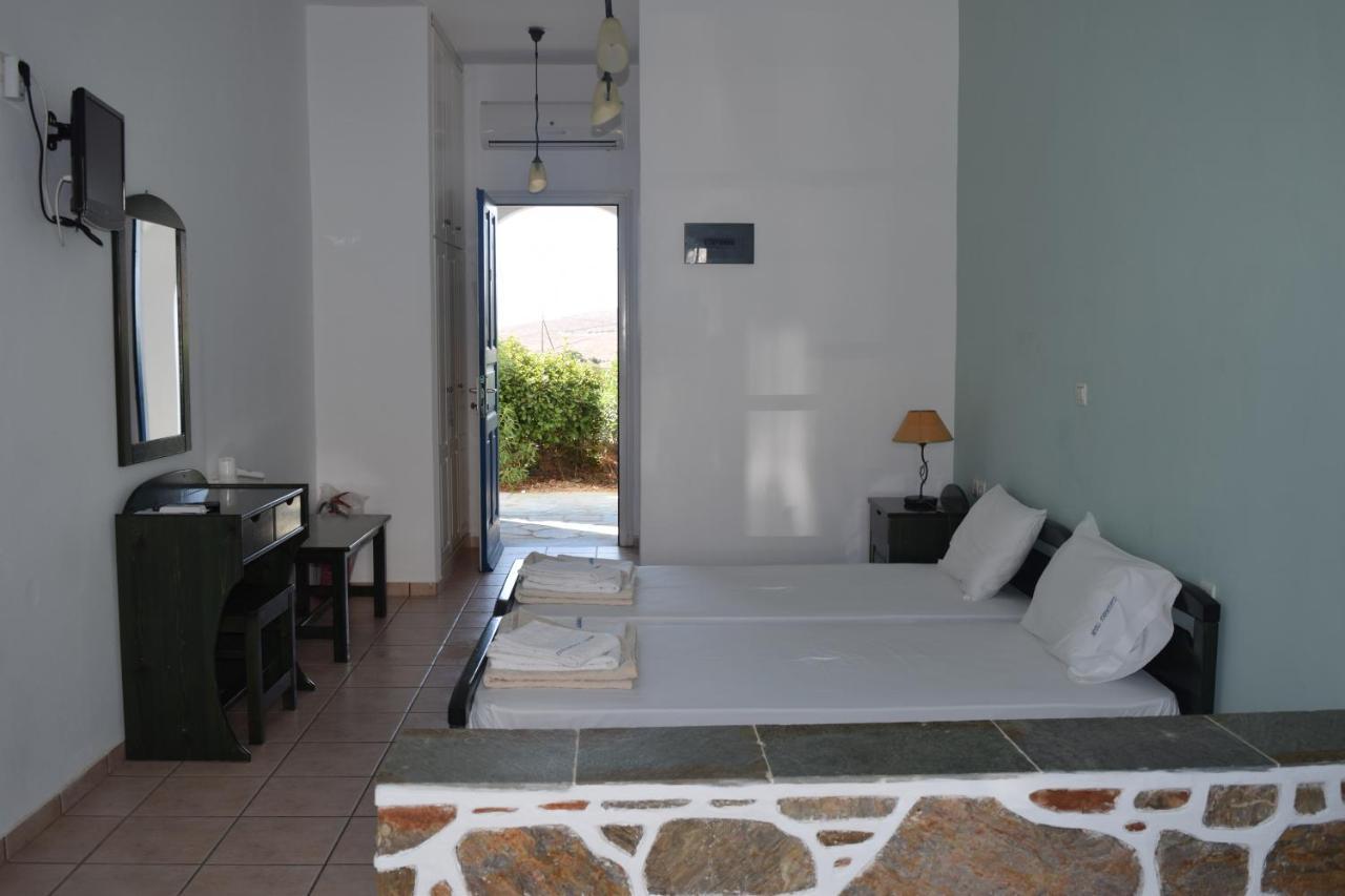 Paraporti Folegandros Town Exterior photo