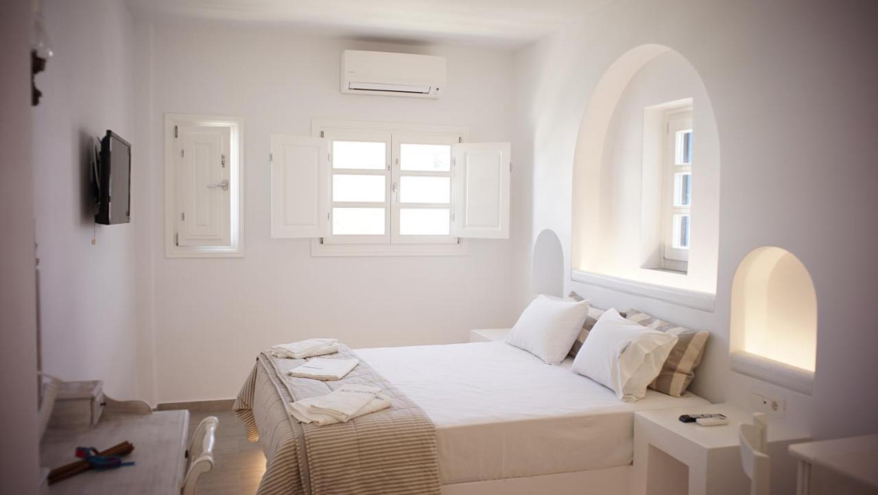 Paraporti Folegandros Town Exterior photo
